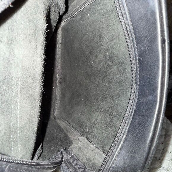 Vintage ASHTON USA Black Leather Mini Backpack | 90s Minimalist Made in USA - Picture 15 of 15